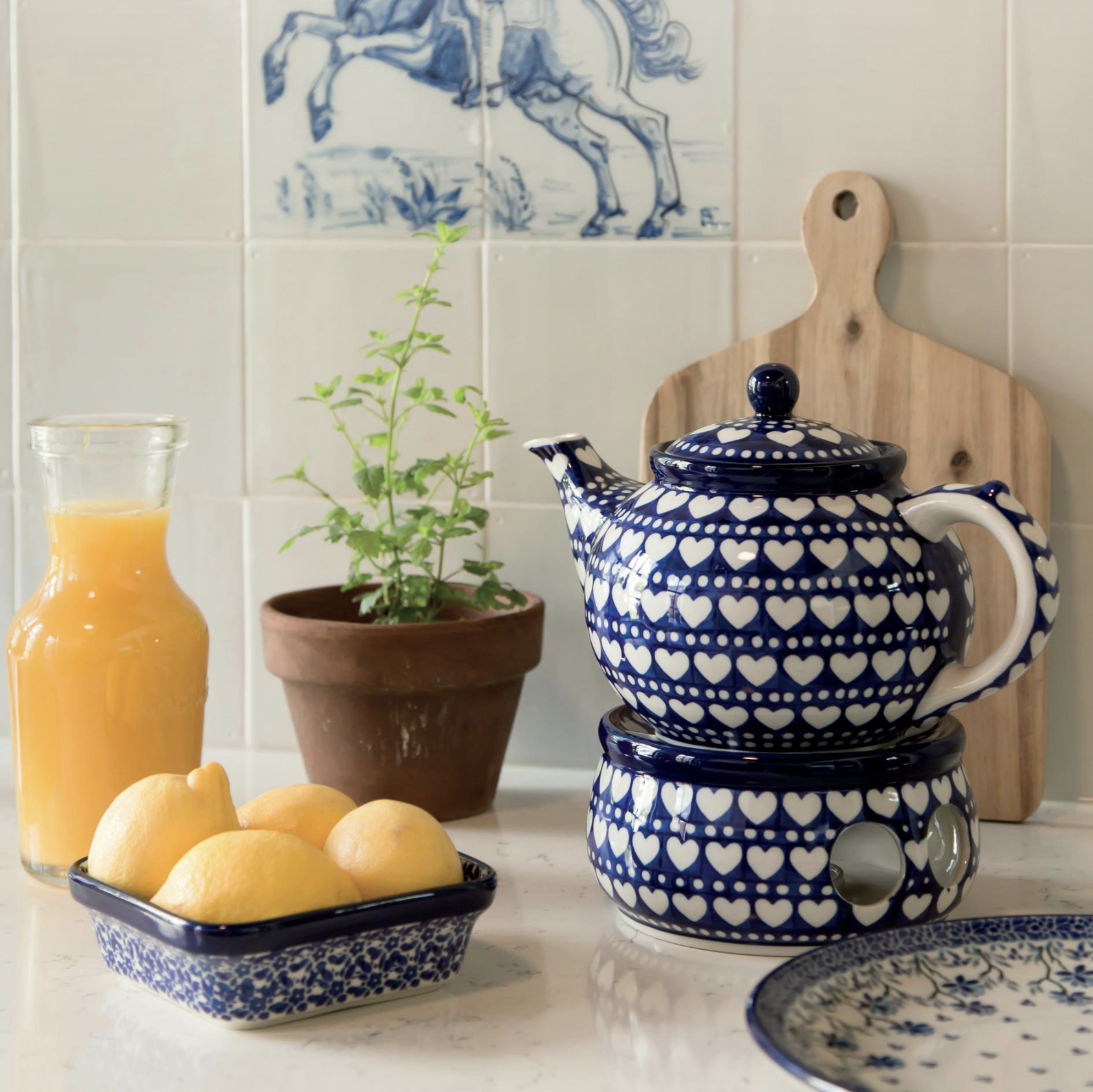 1063 en 1060-375 stoog en theepot blue valentine 1429-2396 vierkant bakje indigo